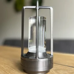 Lanta LED Tischlampe - Grau