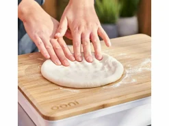 Ooni Pizza-Teigdeckel und Vorbereitungsbrett