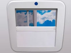 RoofSTAR 4 Motorisiert Dachluke mit Beleuchtung