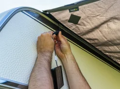 Travellife 250 x 400 cm Anthrazit LED-Sonnenschutz