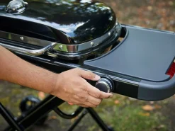 Weber Traveler tragbarer Gasgrill