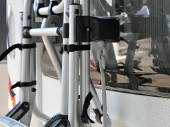 Zweite Chance Thule lift V16 manueller Fahrradträger